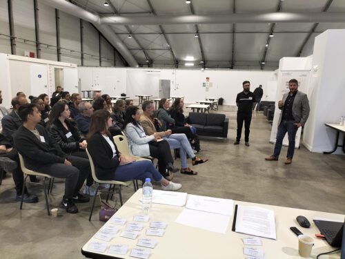 Jeudi 13 juin la Direction territoriale de Paris accueillait les équipes de la DAF pour une visite de dispositifs. Nos collègues du siège ont pu découvrir un CAES (19e) puis un site mixte RS/CHU dans le 17e. Merci à tous les participants pour le temps consacré à ses échanges essentiels !