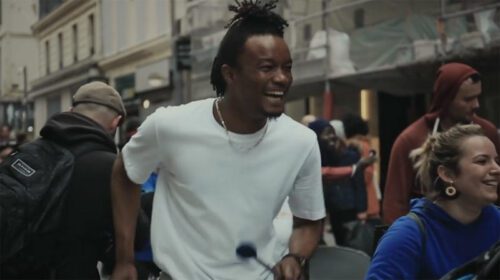 Diffusion du documentaire « 18 mois » lors du Congrès de la Fédération des acteurs de la solidarité, qui retrace l’incroyable aventure qu’à été cette expérience de vie dans le squat Saint-Just à Marseille.Disponible ici : https://m.youtube.com/watch?v=CSr_gGmDGec