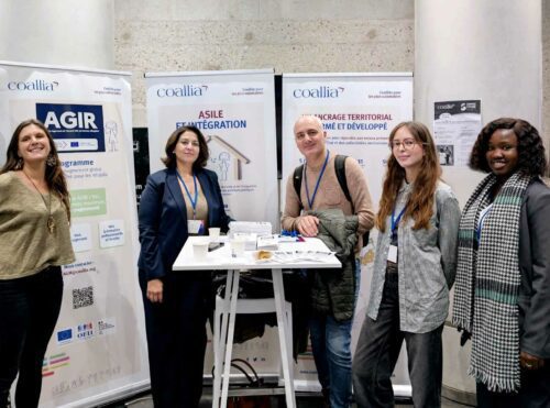Stand Coallia AGIR, animé par la Direction des métiers à l’occasion du Séminaire national de lancement de la Semaine de l’intégration des étrangers primo-arrivants qui se déroulait à l’Institut du monde arabe aujourd’hui.