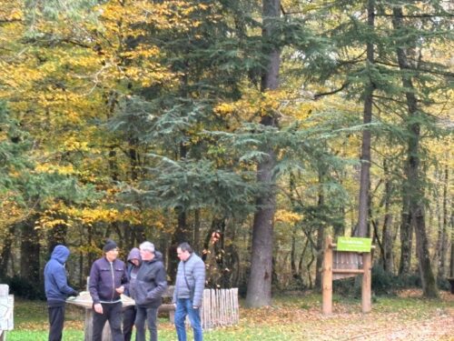 Petite balade dans la forêt de Moulière avec les résidents de la pension de famille de la Blaiserie