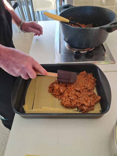 Lasagnes maison ce midi à la pension de famille de Sens ! :) Bravo aux cuisiniers !