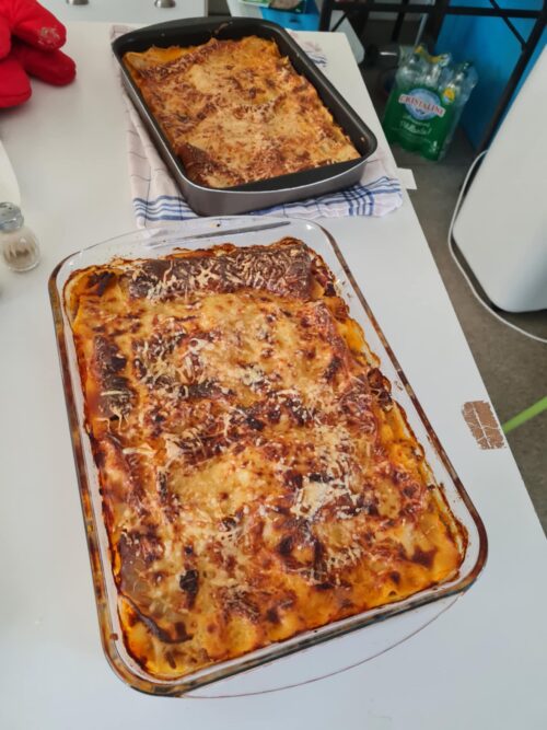 Lasagnes maison ce midi à la pension de famille de Sens ! :) Bravo aux cuisiniers !
