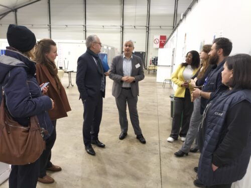 Visite de Christophe JEAN, adjoint au préfet, secrétaire général aux moyens mutualisés à la préfecture de la région IDF hier sur le CAES / Accueil Ukraine. Situé à Paris 19e, le dispositif a connu plusieurs emplacement mais accueille depuis 3 ans les ukrainiens ayant fui le conflit