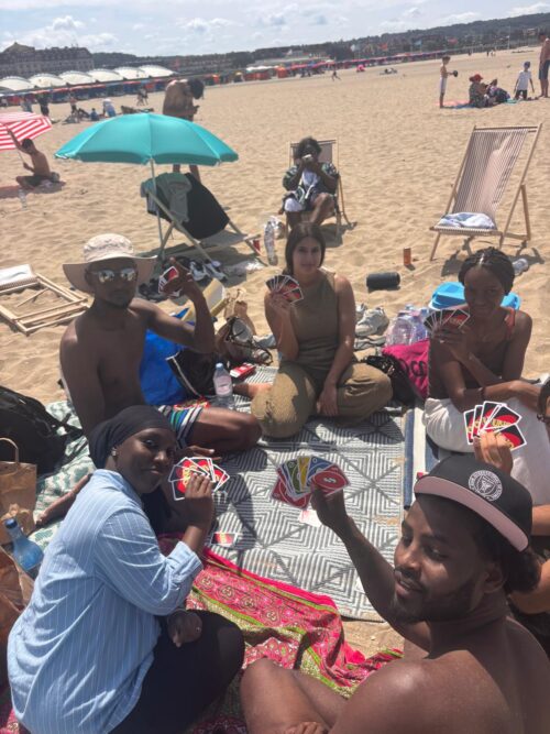 L’HUDA Coallia Créteil a eu le plaisir d’accompagner 12 personnes lors d’une journée à la plage de Deauville.Au programme : baignade, détente, promenade et moments de convivialité. Une journée riche en sourires et en échanges, qui restera un beau souvenir pour tous.