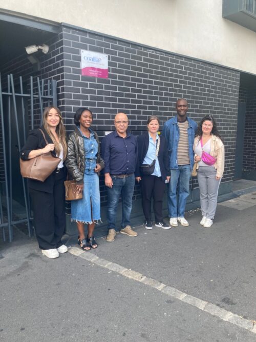 [DT 93] 21/09 – 2ème visite découverte organisée pour les salariés du 93, cap sur la résidence sociale d’EPINAY. Retour sur l’histoire de cet ancien foyer des 70’s et rencontre du doyen des résidents avec ses 49 ans d’ancienneté ! Un grand merci à Mohamed pour son accueil ainsi qu’aux participants !